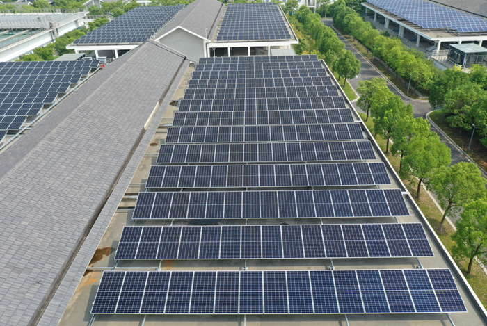 太阳能光伏发电规模化发展可期(图1)