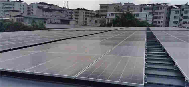 板块异动政策推动工商业屋顶安装光伏电站将成标配光伏概念股继续走强(图1)