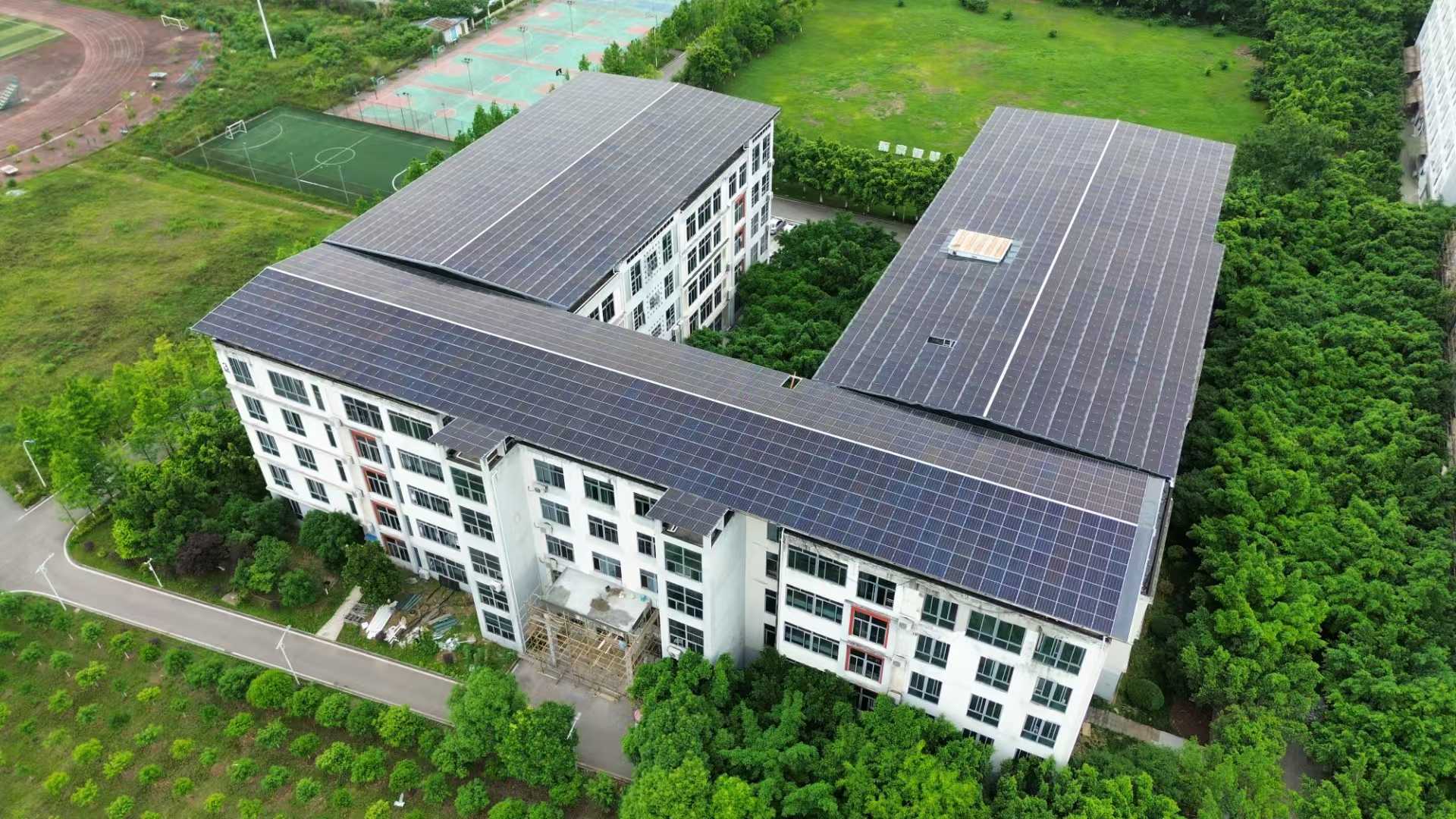 众赢财富通：分布式光伏消纳迎新机万亿赛道再提速(图1)