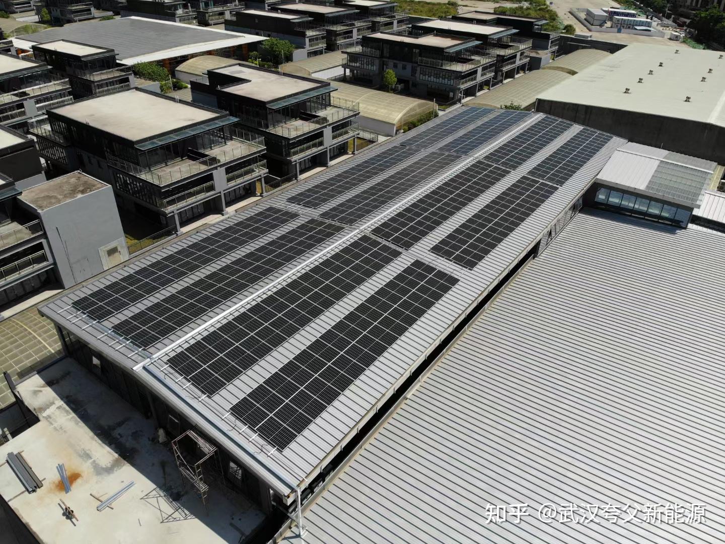 工商业建筑屋顶光伏项目仍存在“挑战”(图1)