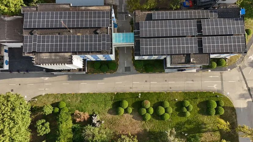 现代投资：公司目前光伏业务以集团高速沿线分布式光伏为主(图1)